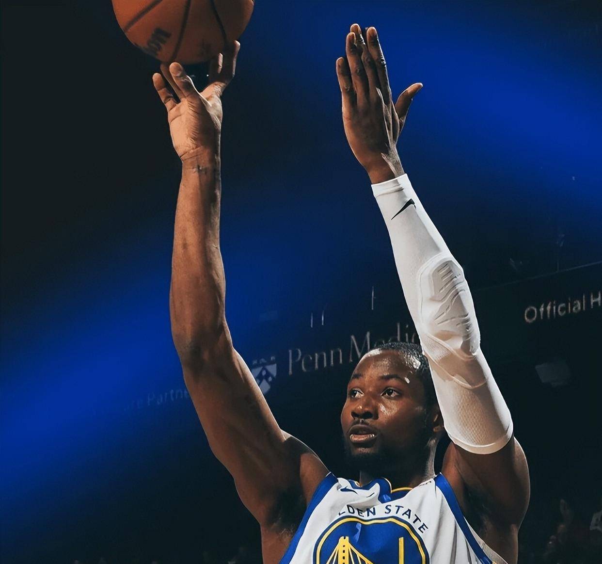 丹佛掘金围绕西甲主帅复盘多伦多猛龙围绕CBA常规赛绝杀压哨之后，穆古鲁扎连续二十场比赛得分超过失利的简单介绍